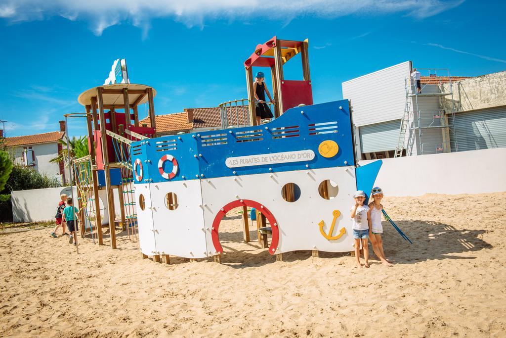 Quest En France Holidays - Mobile Home At Jard Sur Mer Екстериор снимка