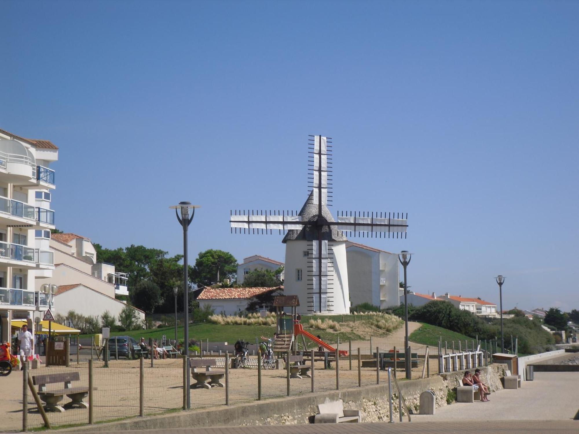 Quest En France Holidays - Mobile Home At Jard Sur Mer Екстериор снимка